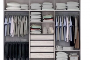 [锦州百姓阳光装饰]定制衣柜有哪些讲究？谨记这五大要点