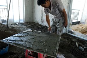 [合肥国雅装饰公司]地面瓷砖干铺好还是湿铺好