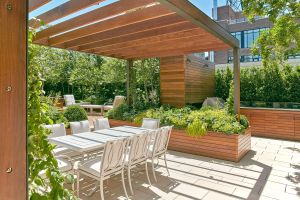 [贵阳佳园装饰公司]顶楼露台装修要注意什么