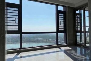 [欧派铂晶装饰公司]装修封阳台材料怎么选