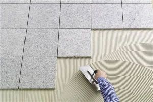 [石家庄龙头装饰]瓷砖铺贴怎么验收？教你这7个动作一次性搞定！