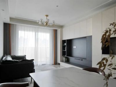 汇荣桂林桂林107平米现代简约三居装修案例