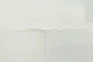 [石家庄业之峰装饰]刮腻子有泡怎么处理？