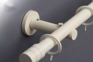 [临沂尚美饰家装饰]家里装修，窗帘用明轨好还是暗轨好？