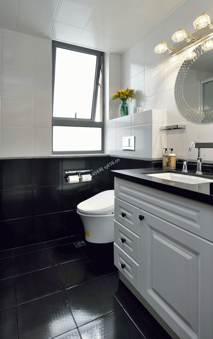 141平米现代风格三室两厅卫生间装修效果图