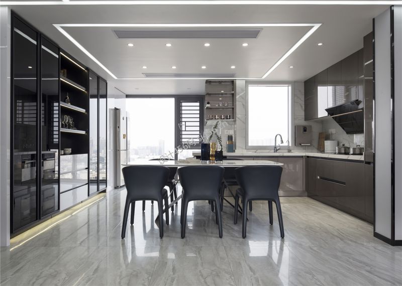 125平米现代风格四室两厅餐厅装修效果图