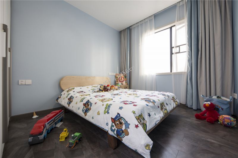 125平米现代风格四室两厅卧室窗帘装修效果图