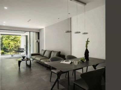 麓山国际120㎡现代简约三居装修案例